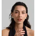 H8b1c8bfa0512453cb2e42eca93652316e.webp